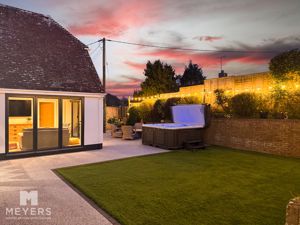 Photo 26- click for photo gallery